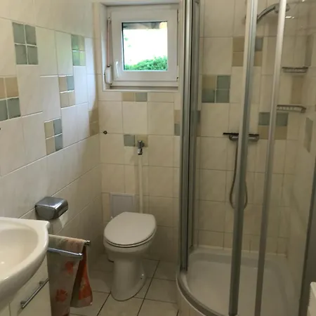 Sophie-haus, Sophie-haz *